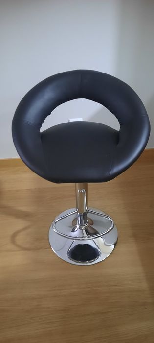 Vendo 3 cadeiras de balcão