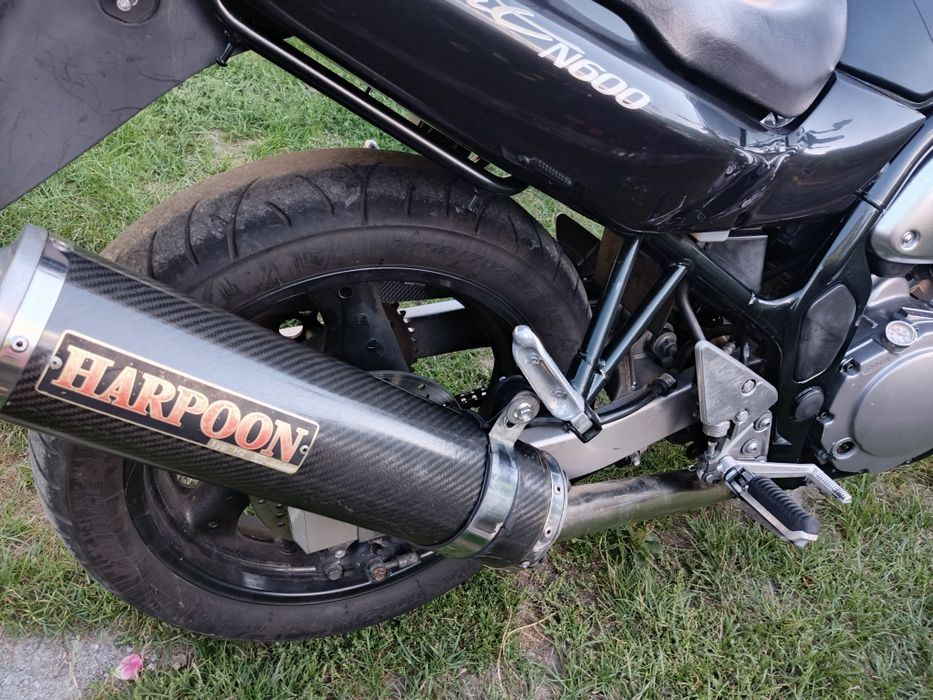 Suzuki bandit 600