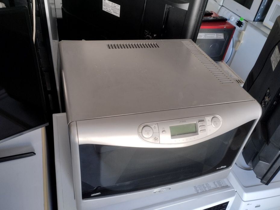 Мікрохвильова Піч з Духовкою 2в1. Вірпул