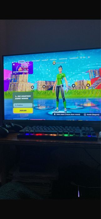 Vendo teclado gamer dois meses de uso