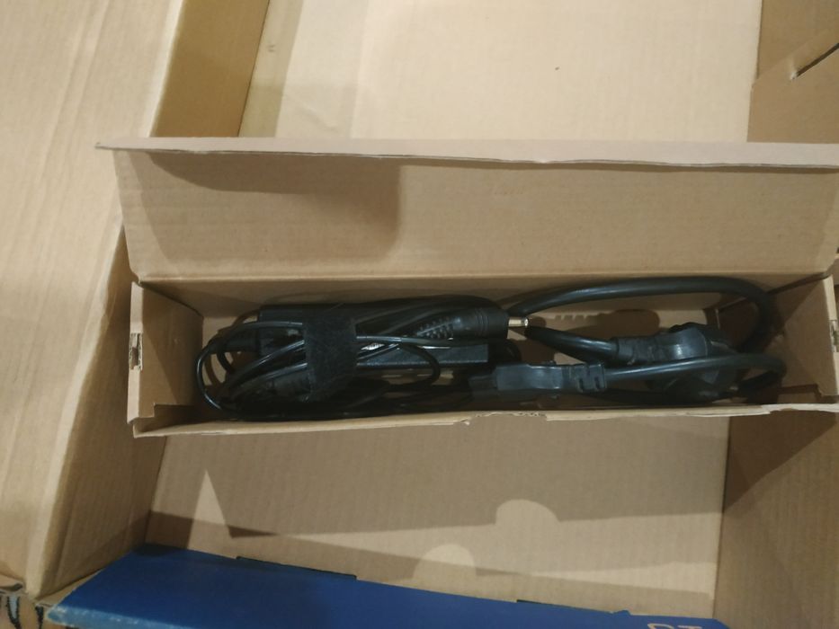 Ноутбук б/у    Samsung