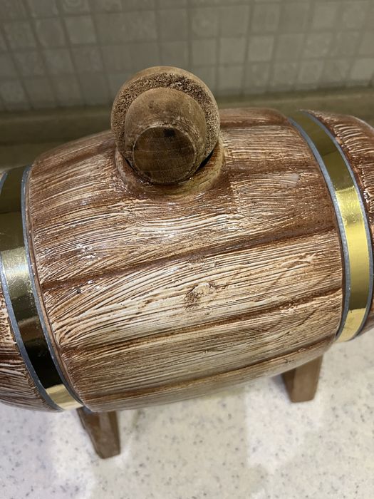 Бочонок для вина напитков