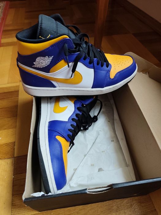 Кросівки Air Jordan 1 Mid