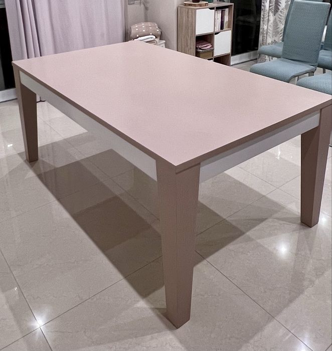 Mesa de jantar + 6 cadeiras - como novo