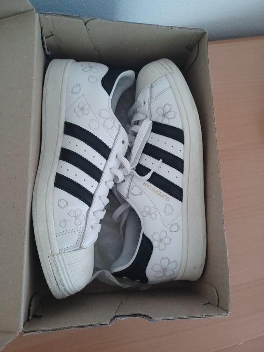 Tenis Adidas superstar Hanami
