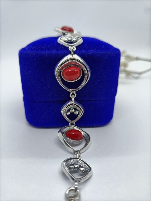 Elegancka bransoletka ze srebra, srebro 925