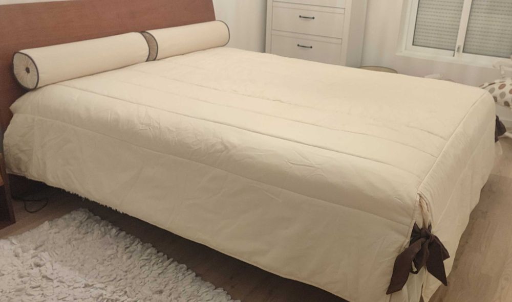 Colcha acolchoada para cama de casal