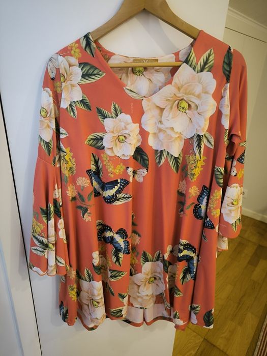 Vestido florido ( Mafalda Leitão)