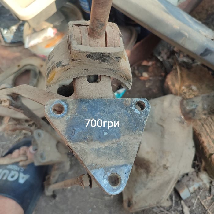 Продам мотор УАЗ по запчастинах