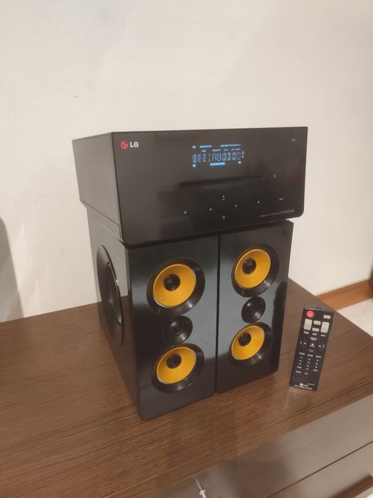 LG  micro Hi-Fi System – Óptimo estado + Comando