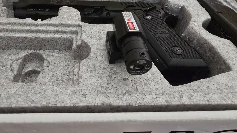 SWISS ARMS P92 4.5MM co2 Black