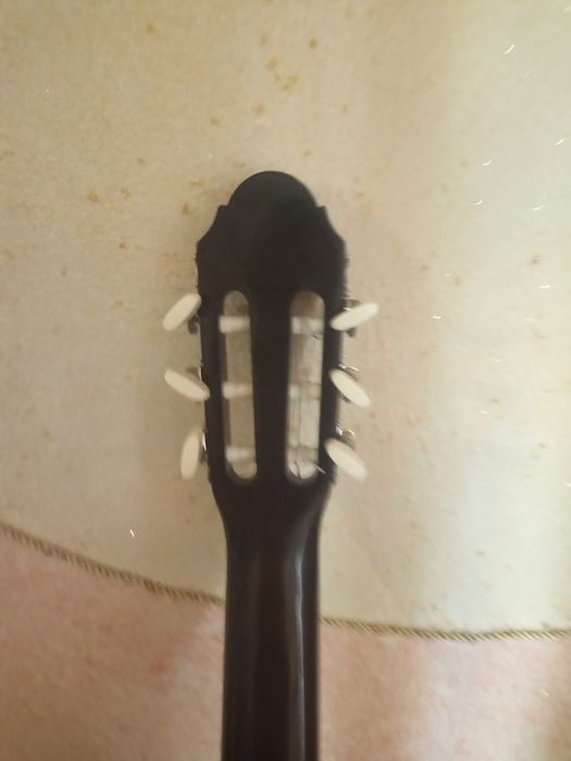 Гитара бу АЛЬМІРА