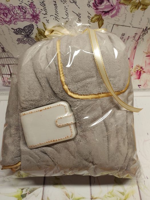 Набір подарунковий (чоловічий): мило ручної роботи і рушники