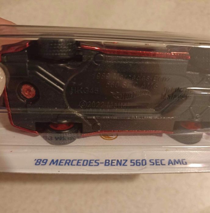 Hot Wheels '89 Mercedes-Benz 560 SEC AMG #82 - 2024 HW