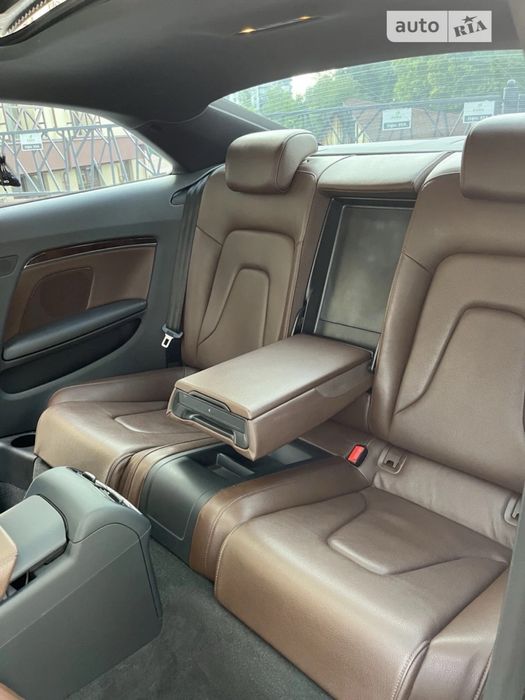 Audi A5 qvattro, coupe