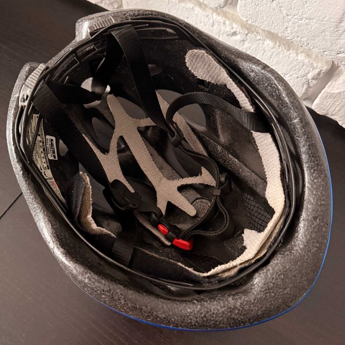 Kask rowerowy MET Scatto niebieski