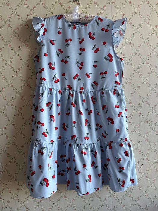 Голуба сукня дитяча