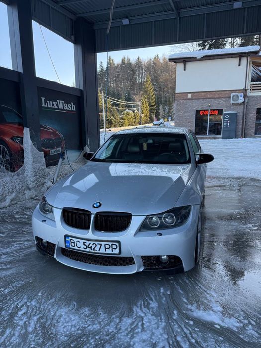 Продам БМВ Е90 2007року