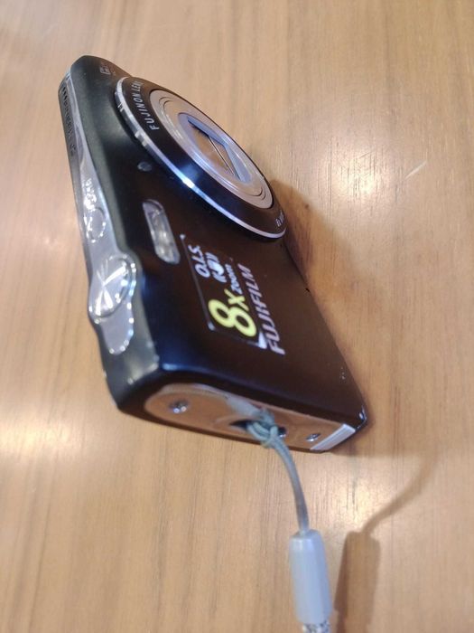 Maquina Digital Fujifilm FinePix JZ100