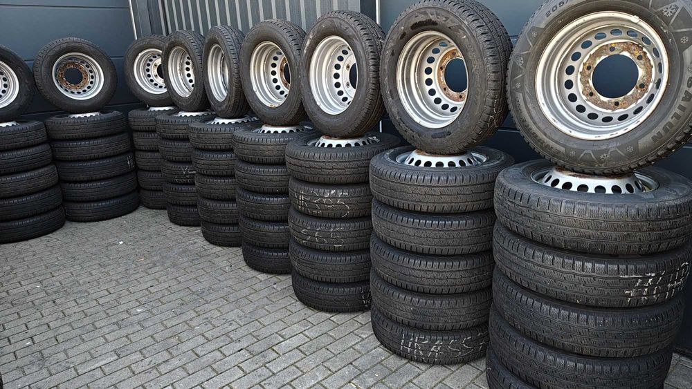 Koła Zimowe Sprinter Bliźniak 205/75/16C Toyo 2024r 7,5mm 6szt