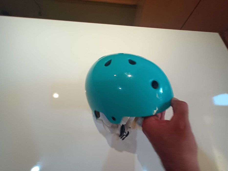 Kask rowerowy Oxelo niebieski / 50-54 cm /. Jak NOWY