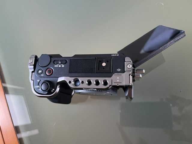 Sony ZV-E10 II Só Corpo + Cage SmallRig | Como Nova | Garantia Europeia