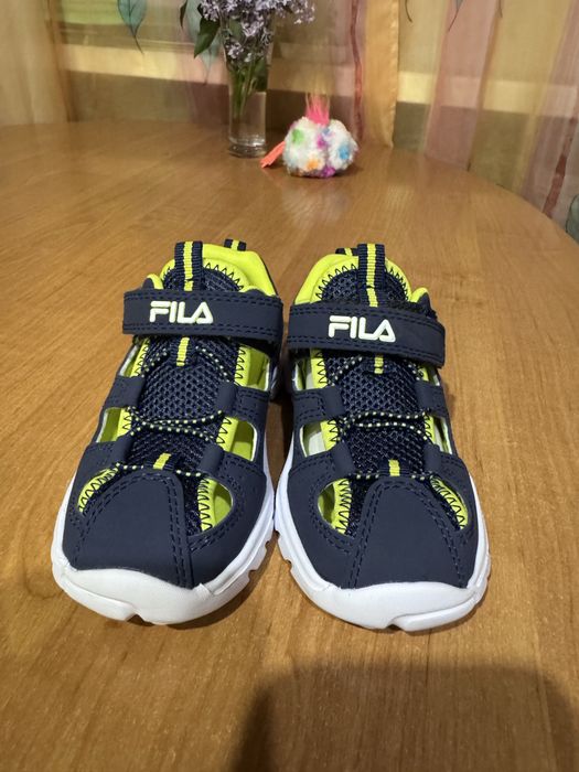 Босоніжки сандалі Fila 24 розміру