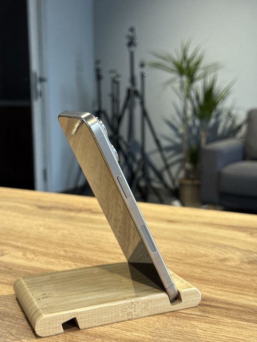iPhone 15 Pro Max 256gh E-sim Silver !! Гарантія від магазину !!