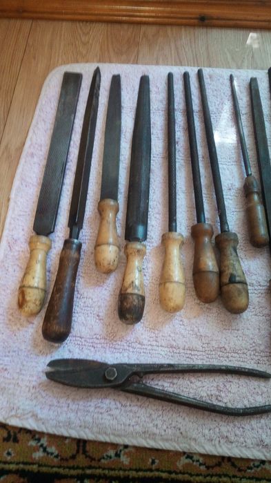 Продам напильники,разной формы.