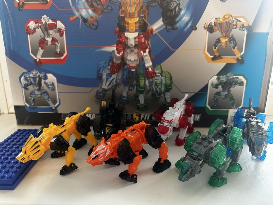 Новий набір роботів-собак, трансформери