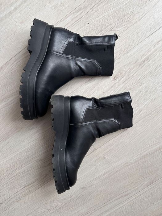 Челсі Stradivarius Черевики