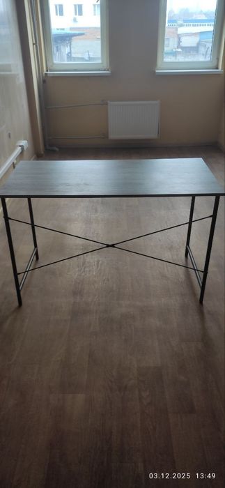 Стіл письмовий  Vandborg