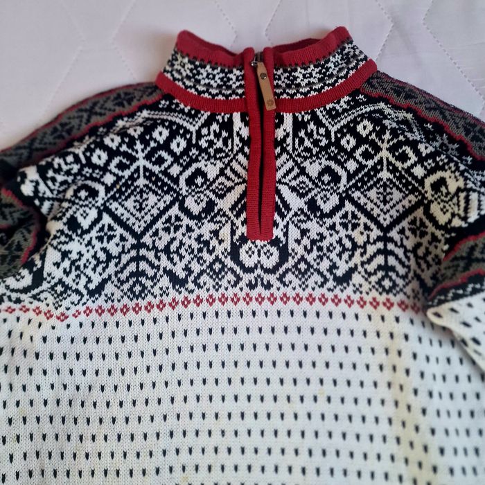 Norweski oryginalny swetr