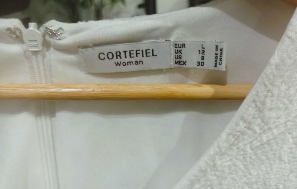 Vestido clássico branco opaco Cortefiel