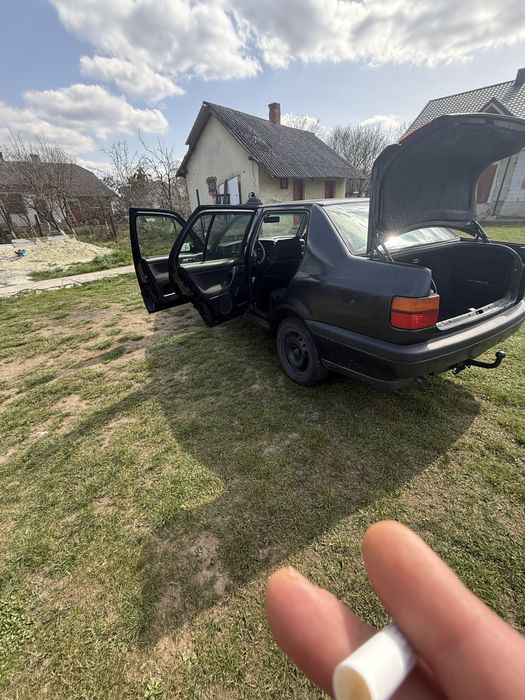 Продам VW Vento 1.9 TDI (90 к.с.) — обслужена, економна, з ГУРом!
