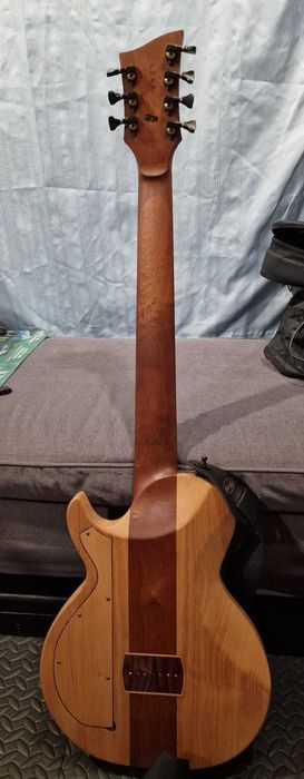 Guitarra Elétrica Les Paul de 7 cordas