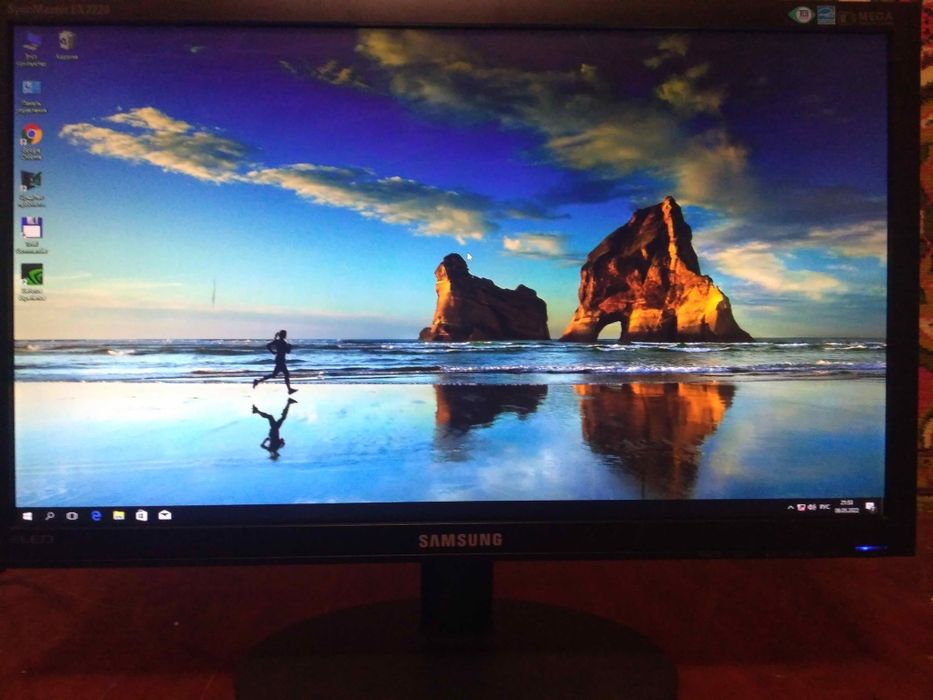 Монитор Samsung EX2220 21,5 дюйма б/у