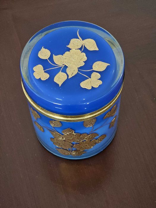 BOMBONEIRA antiga em vidro azul cobalto e dourado