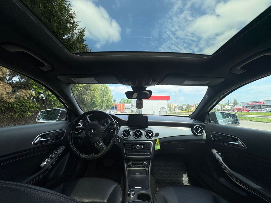 Mercedes Benz GLA