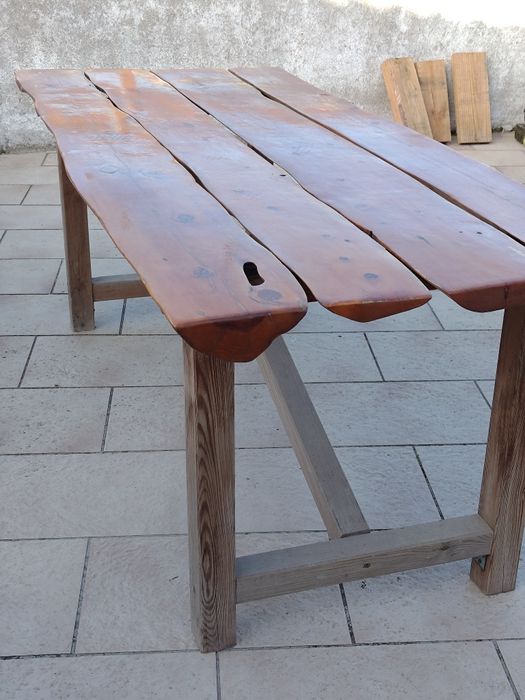 Mesa com banco para exterior