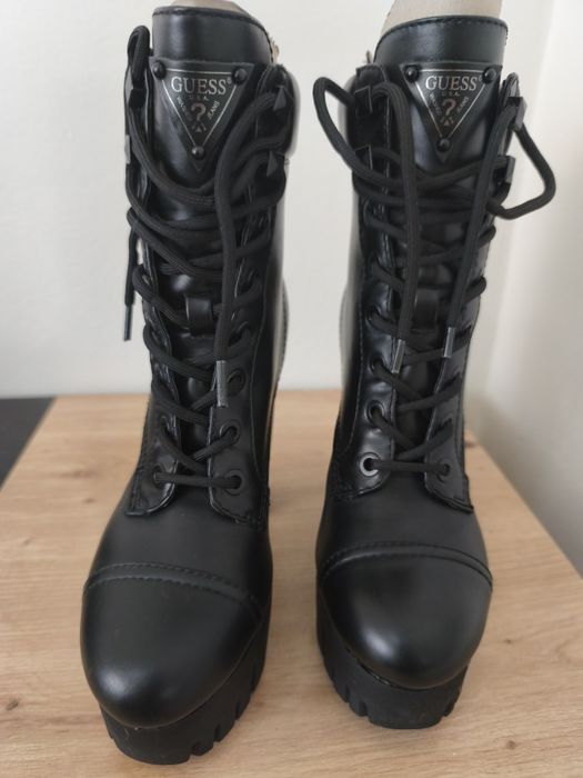 Botins de Salto Guess Geovey (Botas de Atacadores Guess Geovey)