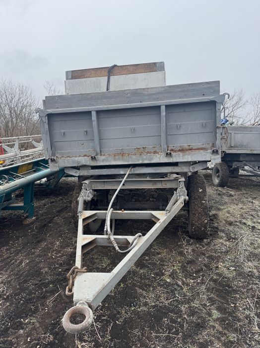 Прічіп ГКБ 819 (зіловський) з документами