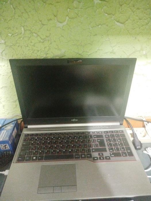 Fujitsu Celsius H760 / 15.6"