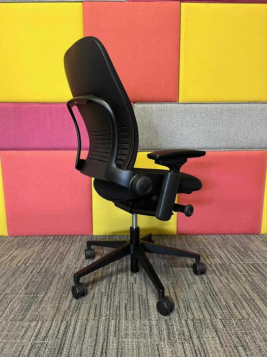 Fotel biurowy ergonomiczny Steelcase Leap V2 - wysyłka GRATIS