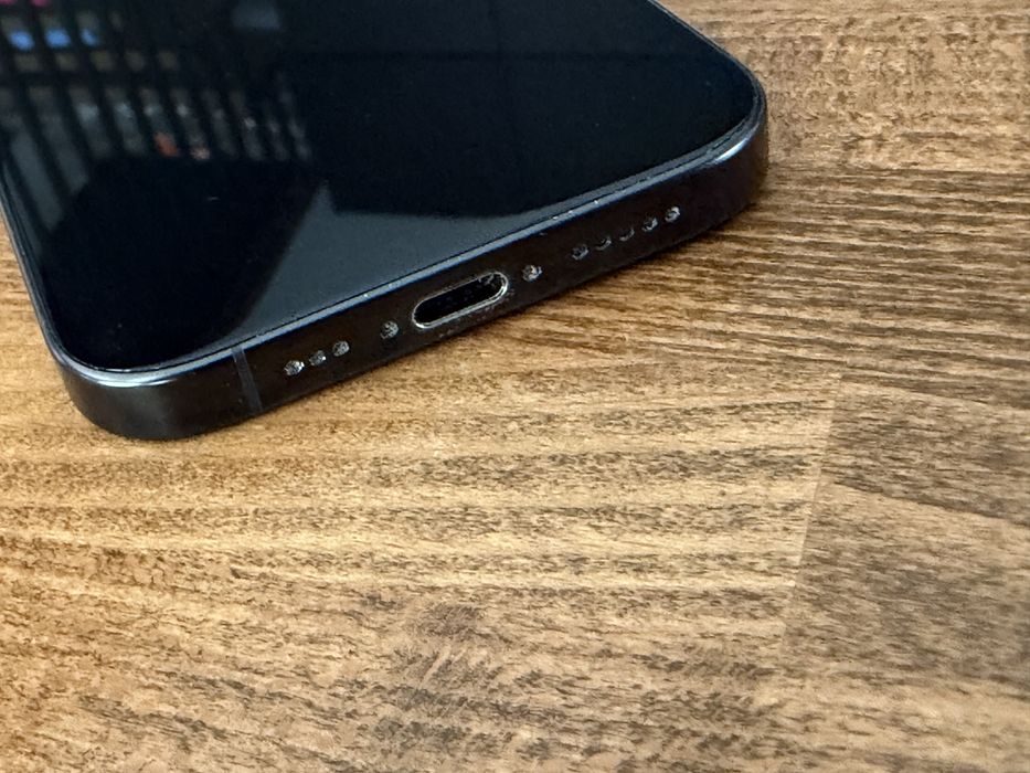 iPhone 16 pro 256GB