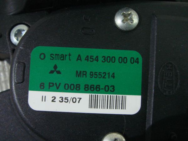 Pedal do acelerador MITSUBISHI Colt VI (Z3_A, Z2_A)