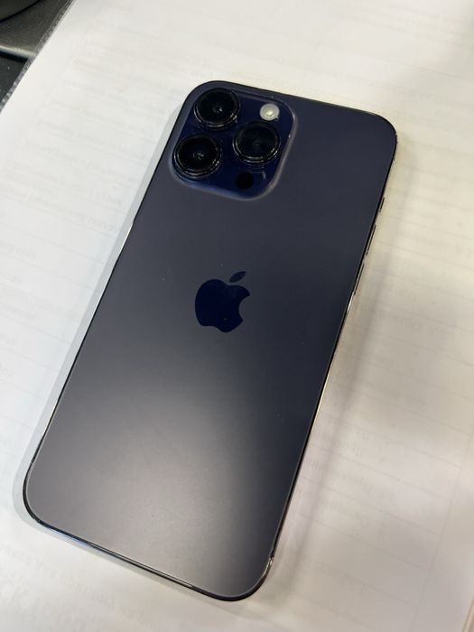 Продаю айфон 14 про макс