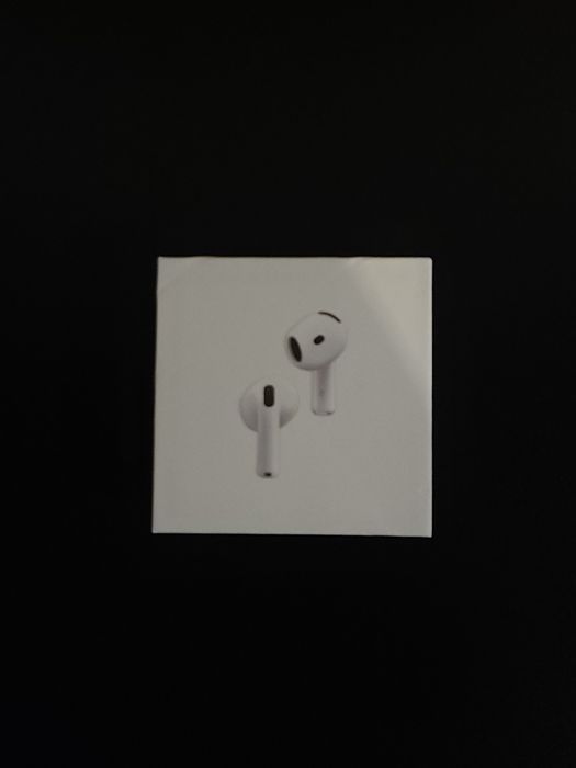 Air Pods 4 ANC  oryginalne słuchawki bezprzewodowe APPLE