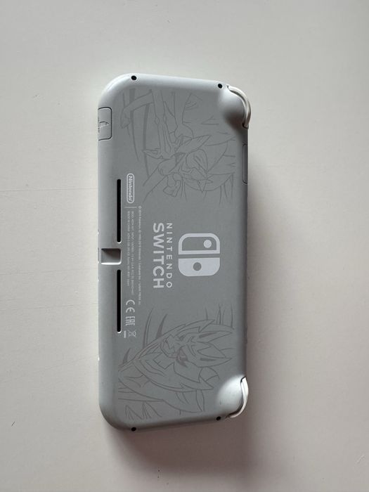 Nintendo Switch edição especial pokemon
