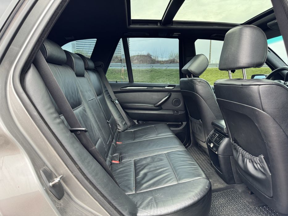 BMW X5 3.0d e53 restailing